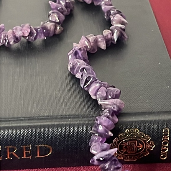 Genuine Purple Polished Amethyst Chip Stone Opera Necklace 18'' - Picture 5 of 5